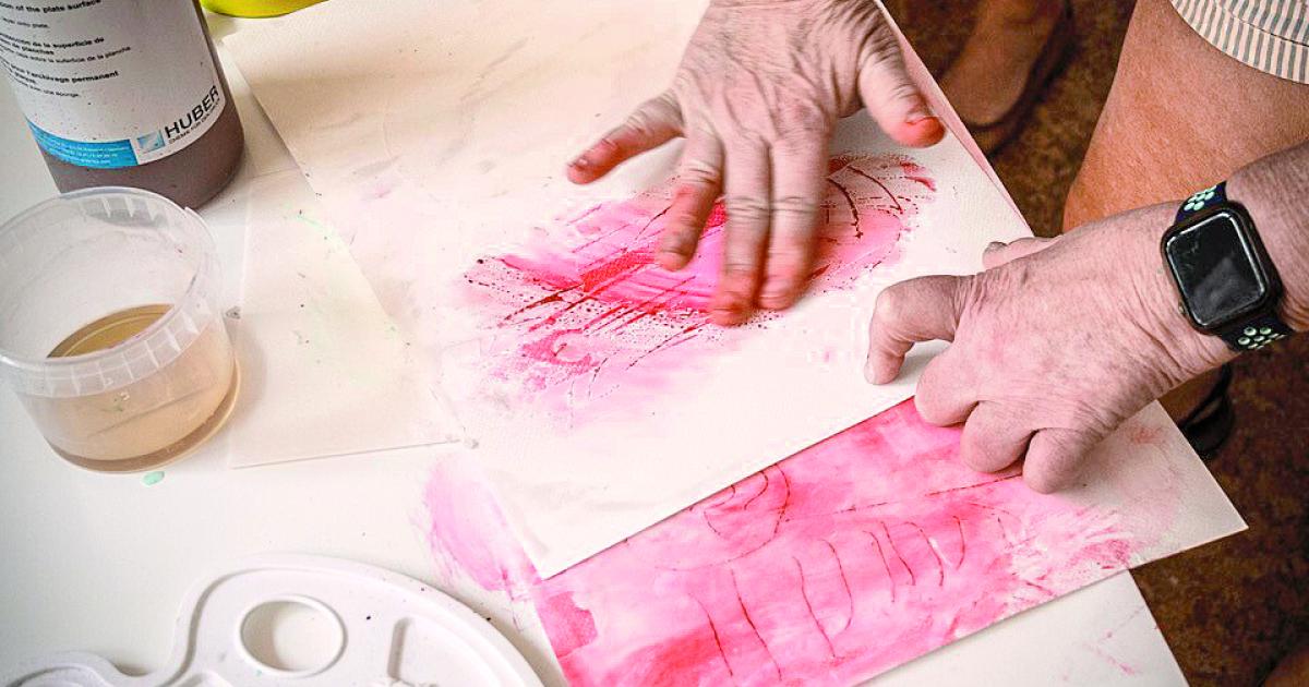 Ultraschall-Stimulation-und-Kunsttherapie-gegen-Parkinson