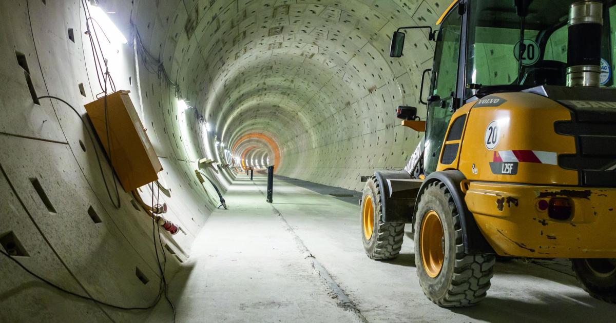Hightech-im-Untergrund-Erdreichgefrieren-sichert-Baustellen