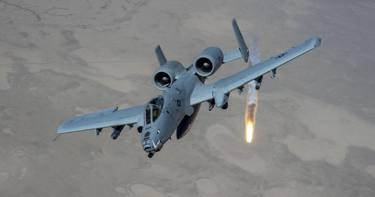 Warzenschwein-auf-Drohnenjagd-Erdkampfflugzeug-A-10-schie-t-Shaheds-ab