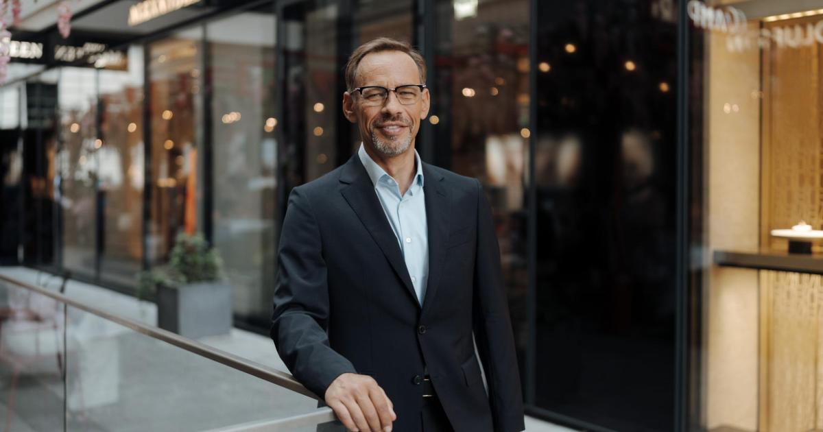 Goldgedeckte-Blockchain-STANDARD-IN-GOLD-bringt-Stabilit-t-ins-Krypto