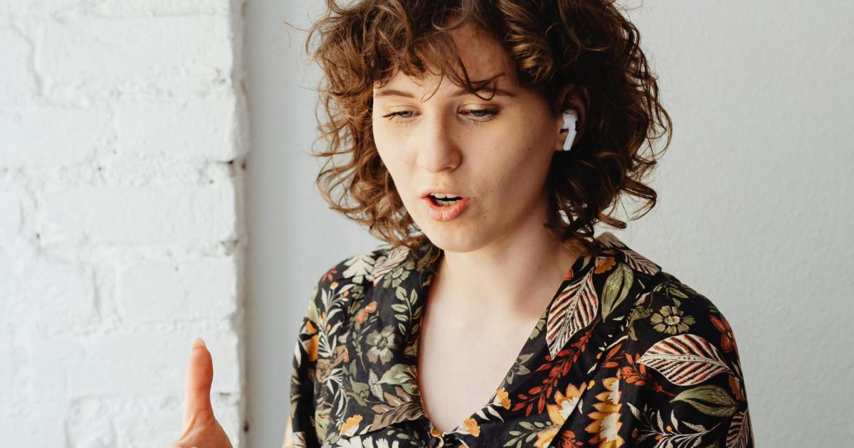 Apple-bringt-AirPods-Live-bersetzung-in-der-EU-Wir-haben-es-ausprobiert