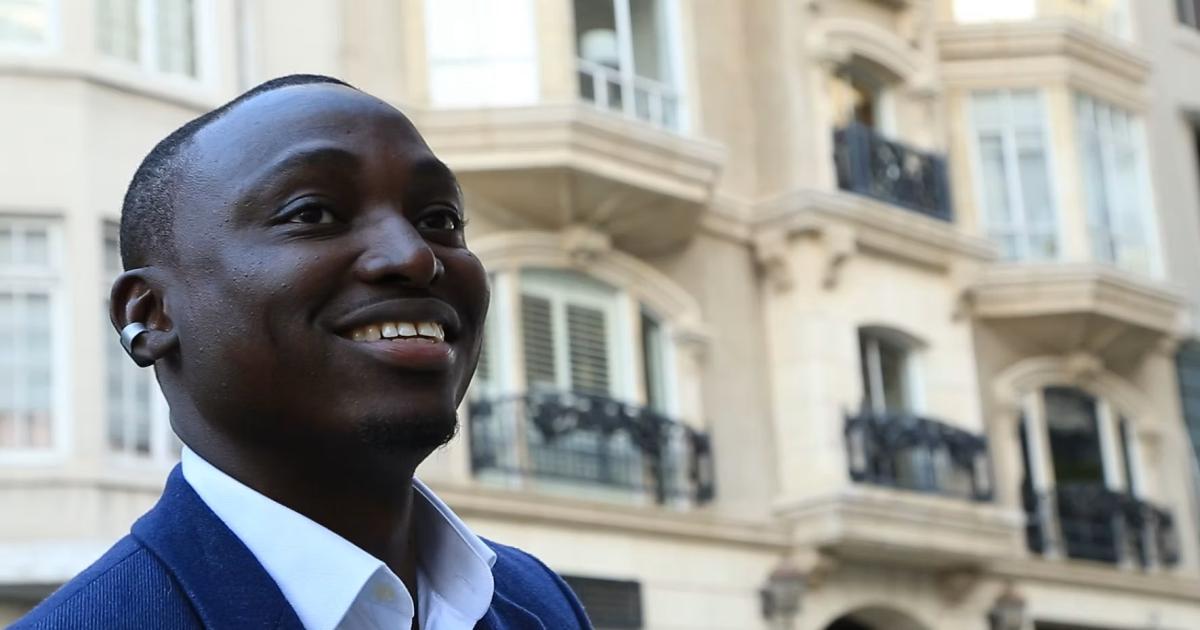 Dieser-smarte-Ohrring-soll-chronischen-Stress-bek-mpfen