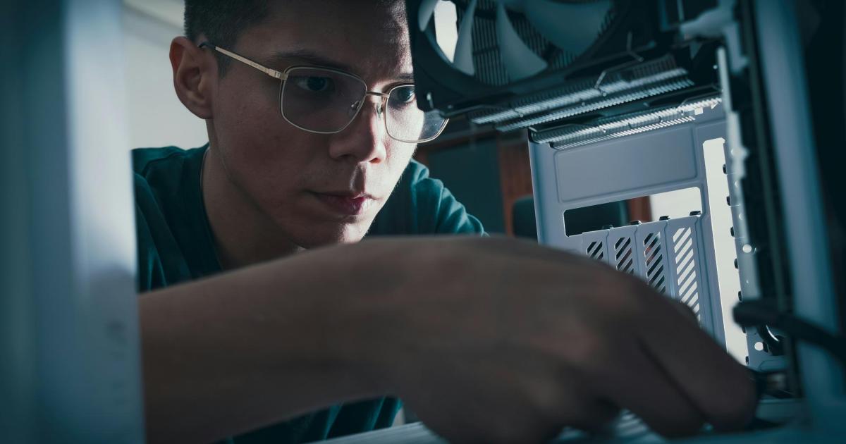 Verstecktes-Mikrofon-in-China-Gadget-wirft-Fragen-auf