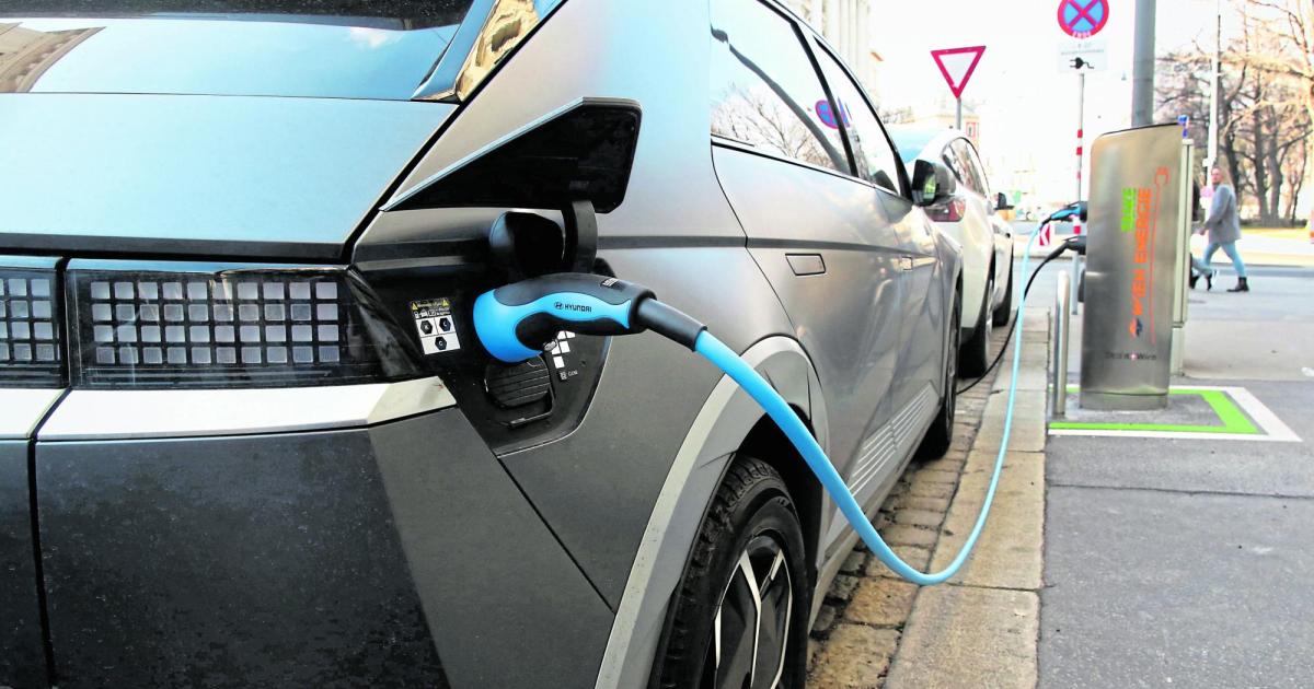 Neues-System-der-TU-Graz-erkennt-Sch-den-an-E-Auto-Akku-bevor-sie-entstehen