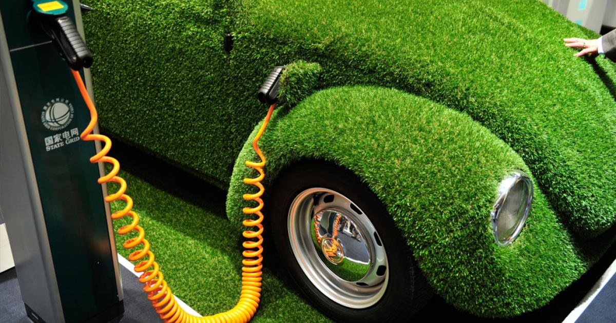 Professor Benzinautos besser für Umwelt als Elektroautos