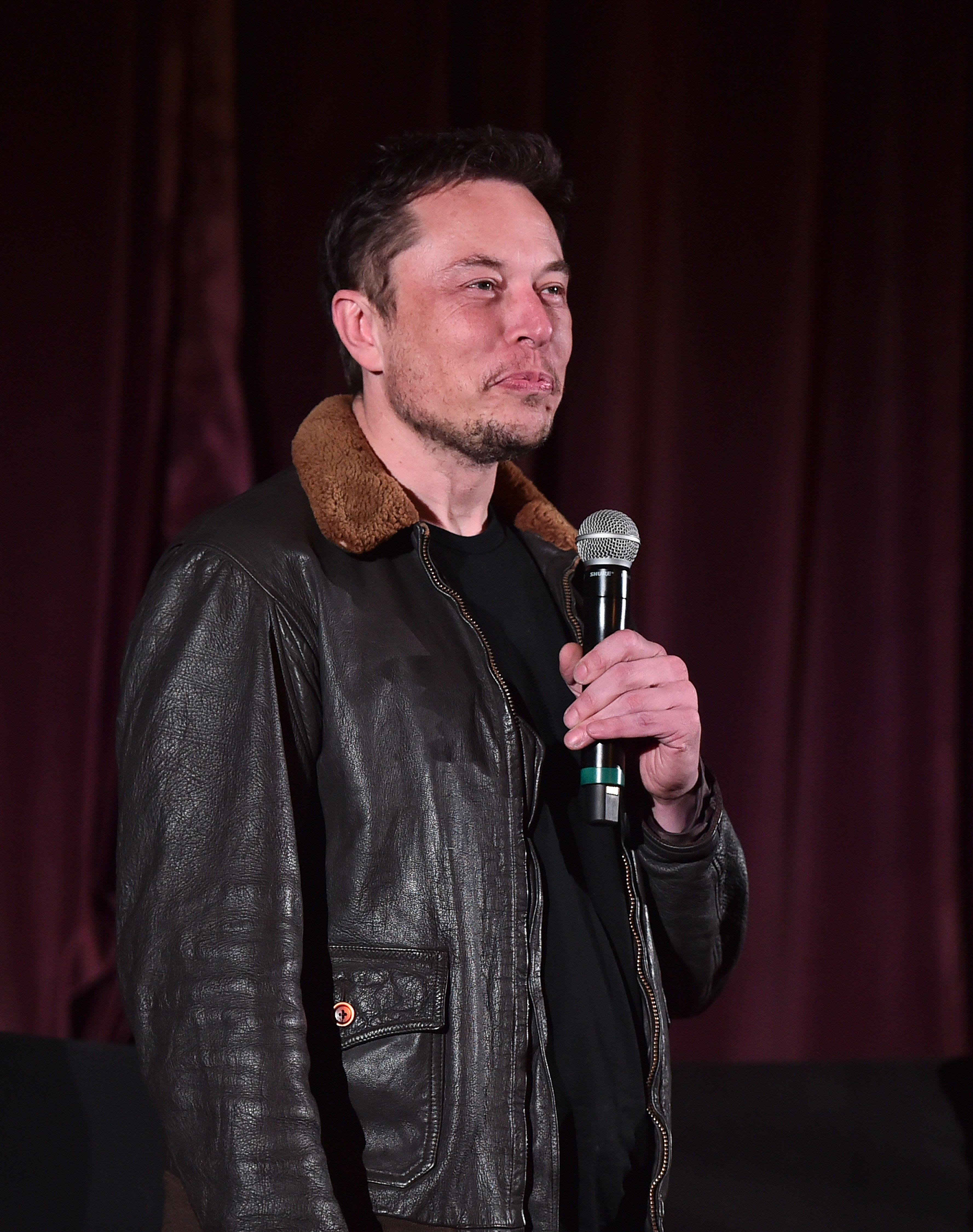 Elon Musk zahlt, damit Film über böse KI gratis gestreamt wird