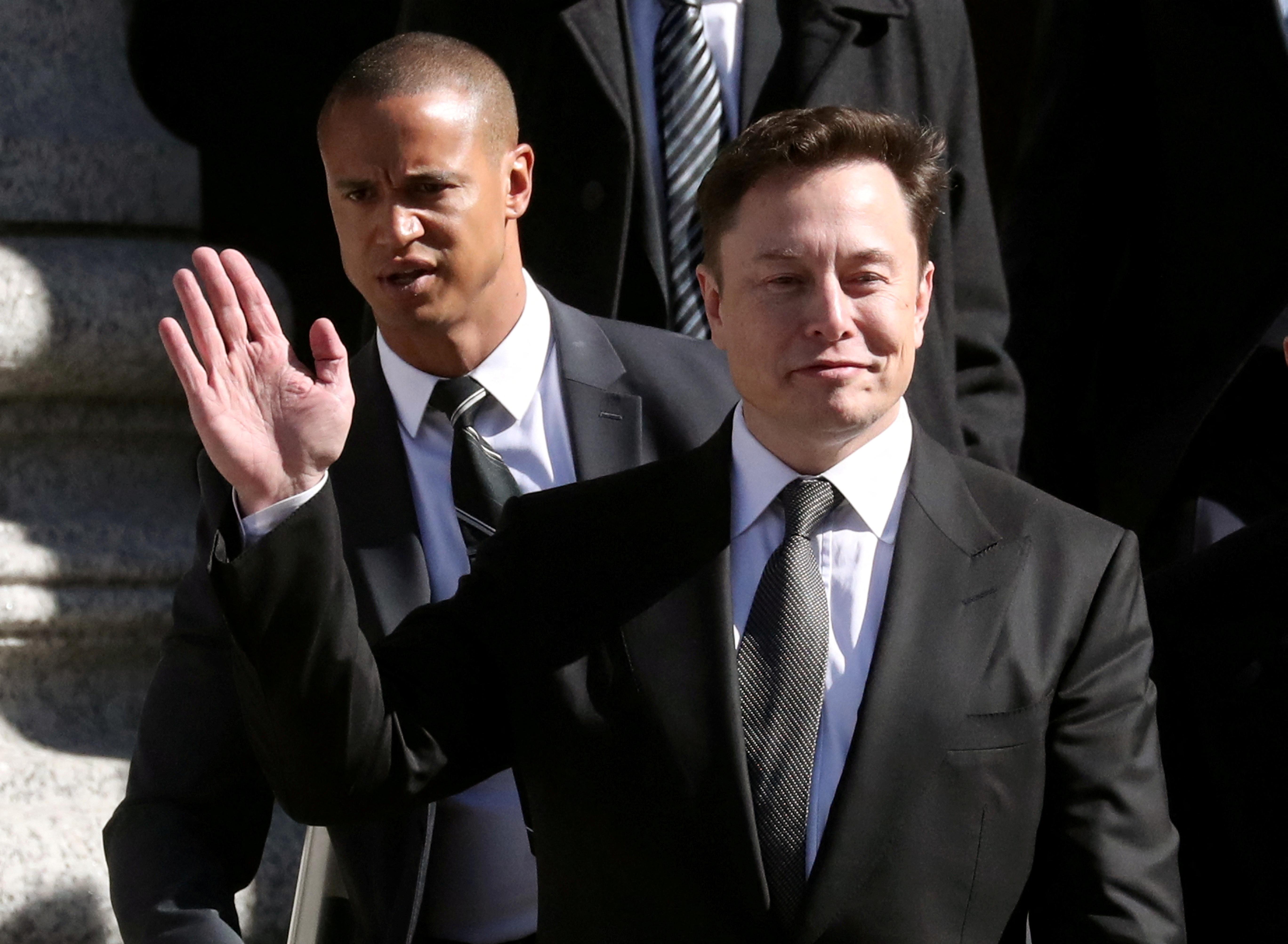 Elon Musk: Social-Media-Accounts die Reisen tracken, werden zum Sicherheitsrisiko thumbnail