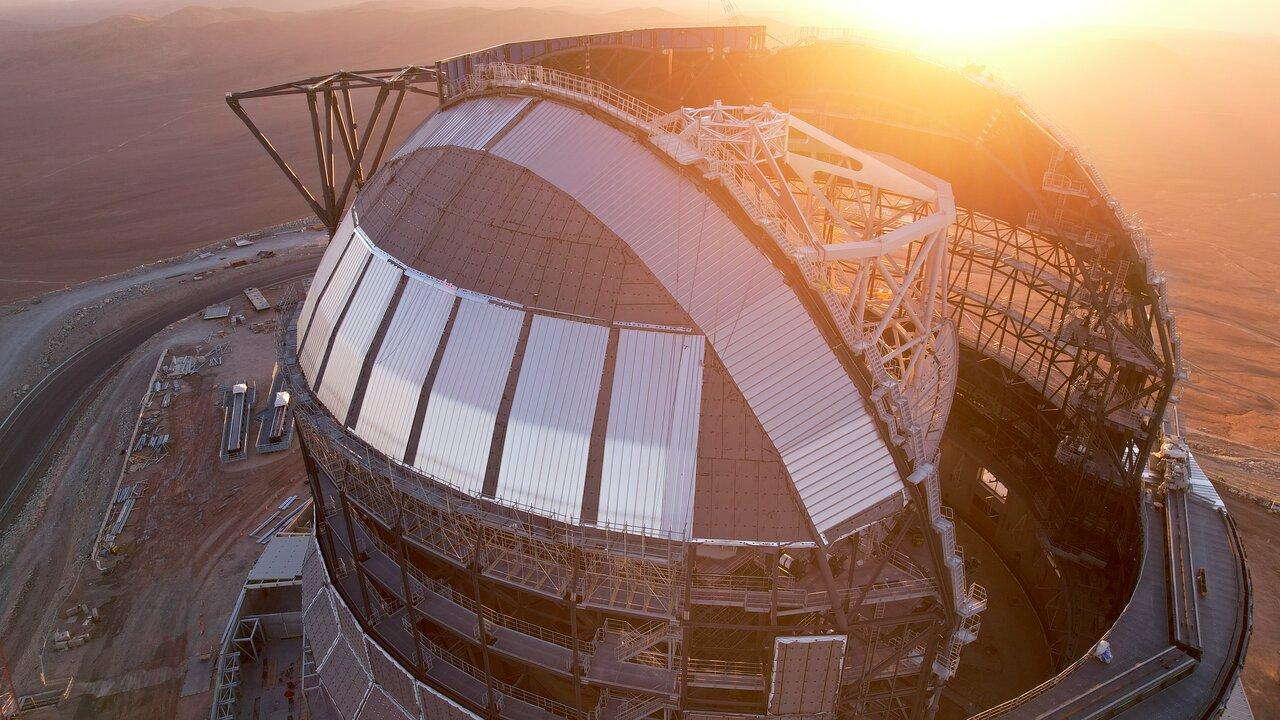 Foto zeigt Baufortschritt des weltgrößten Teleskops