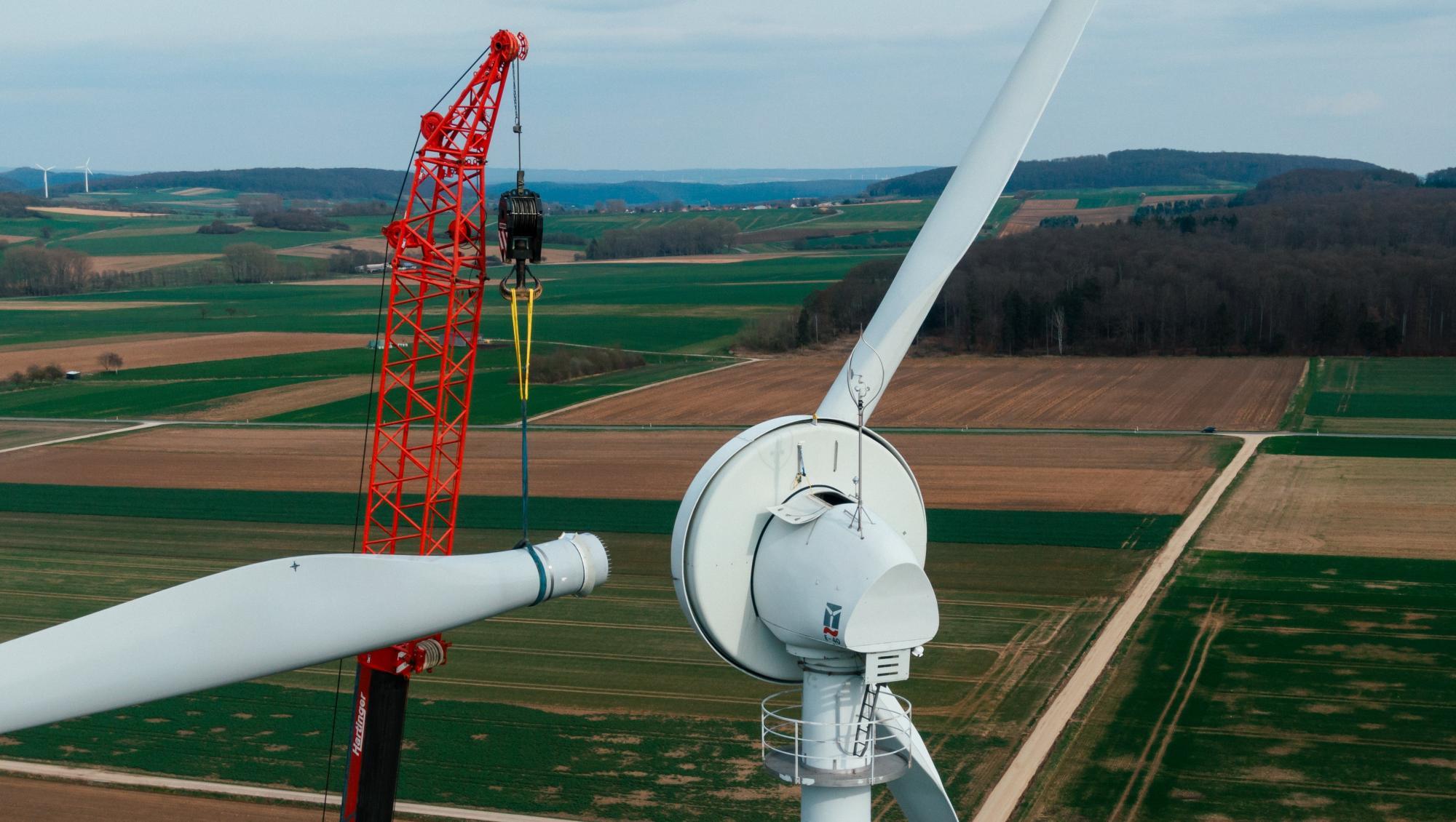 Weltrekord: Start-up plant Windrad mit riesigen Flügeln aus Holz